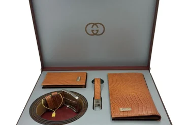 ست کیف و کمربند Gucci عسلی رنگ چهار تیکه