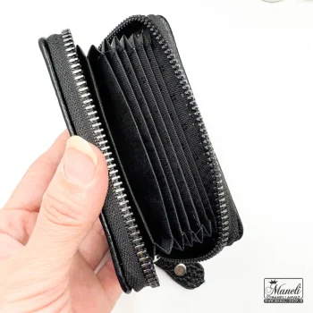 ست چهار تیکه کیف شوزبگ دستی چرم طبیعی ، جاکارتی ، جاکلیدی و کیف ریموت | مشکی - Image 4