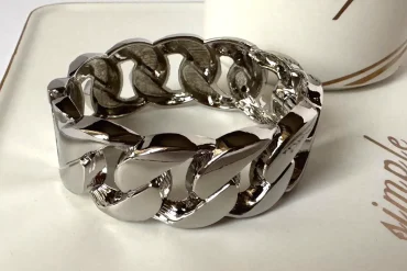 دستبند پهن زنانه کارتیر نقره ای