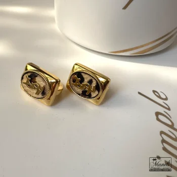 گوشواره میخی پلنگی برند ysl برند سنت لوران - Image 3