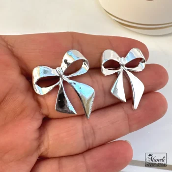 گوشواره طرح پاپیون نقره ای ساده و شیک - تصویر 5